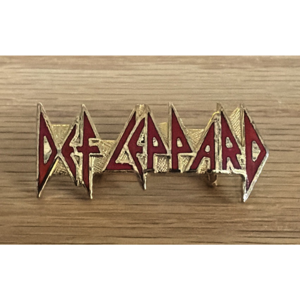 Vintage Def Leppard Gold Tone Enamel Red Badge Button Pin Pinback Heavy Metal